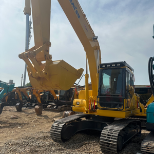 Excavatrices sur chenilles d'occasion Komatsu PC160, PC110, PC120, de taille moyenne, 16 tonnes, 11 tonnes, 12 tonnes, à vendre. - Product Image 1