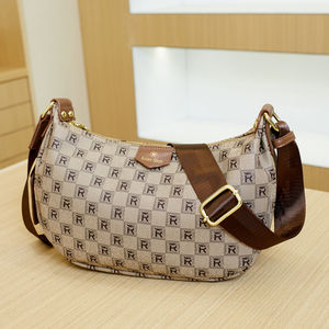 Bolso de Hombro de PU de Alta Calidad, Estilo Vintage, con Cierre de Cremallera y Detalle de Remaches. Forro Antirrobo de Diseño de Marca de Lujo. - Product Image 6