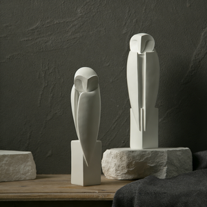 Adornos de Resina Modernos Minimalistas con Diseño de Búho Ermitaño, Creativos y Personalizados, para Decoración de TV o Estudio - Product Image 1