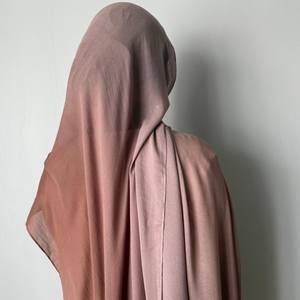 Vente chaude élégant Ombre imprimé Floral Bandana qualité supérieure léger respirant Modal écharpe pour les femmes musulmanes Hijab - Product Image 4