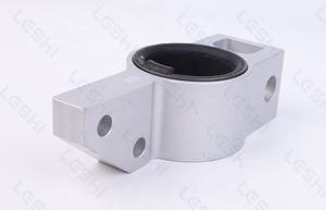 LESHI Auto Part Douille Oe 1K0199232 1K0199232G 1K0199232J Douille de bras de commande pour VW Sagitar <span class=keywords><strong>Caddy</strong></span> GOLF5 6 GTI Skoda Octavia - Product Image 3