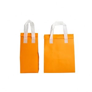Sac isotherme portable jetable en non-tissé Uchampak, imperméable, personnalisé, avec doublure en aluminium pour plats à emporter - Product Image 4