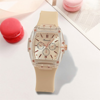 WJ-11201 Montres à Quartz Les Plus Récentes pour Hommes et Femmes, Fournisseur d'Usine 2023, en Gros, avec Logo Personnalisé, Bracelet en Silicone