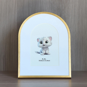 Fabrikant Directe Verkoop Van Aluminium Boogvormige Onregelmatige Kartonnen Fotolijsten, Creatief Displayplatform, Modern Metaal - Product Image 4