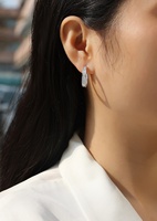 Boucles d'oreilles créoles en argent sterling 925 avec moissanite taille baguette pour femme, sertissage en chaîne, éternité, moissanite taille émeraude, créoles diamant