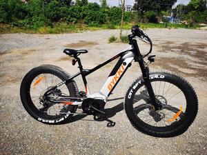 Vélo électrique à pneus gras de 27,5 pouces à 10 vitesses avec moteur central de 1000 W et batterie au lithium de 48 V, cadre en alliage d'aluminium et pneus neige - Product Image 6