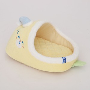 Cat <b>bed</b>, warm and enclosed for winter, providing a sense of security; cat sleeping place; dog <b>bed</b>; sofa; cat hiding place; - Product Image 3