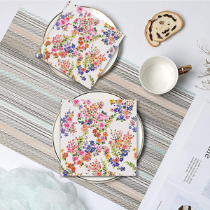 Serviettes d'invitées jetables 3 plis à imprimé floral <span class=keywords><strong>pastel</strong></span> pour brunch printanier - Product Image 1