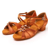 Chaussures de danse à talon bas en Satin pour filles