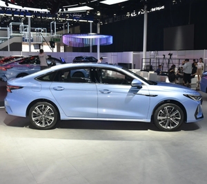 Chery Arrizo 8 haute énergie 2.0T Chery Arrizo 8 voiture 2025 nouveau véhicule à essence de Chine d'occasion meilleur prix voiture <span class=keywords><strong>Auto</strong></span> 2WD 2023 - Product Image 4