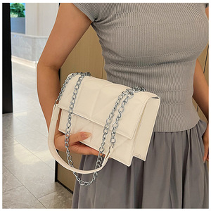 Fox lông Slide dép PVC Jelly Vai Túi Giày Crossbody ví đáng yêu mùa hè Fluffy lông chuỗi trang trí thời trang cho phụ nữ - Product Image 2