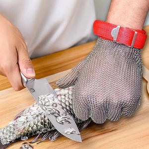 Gants à crochet <span class=keywords><strong>en</strong></span> métal à cinq doigts <span class=keywords><strong>de</strong></span> <span class=keywords><strong>boucher</strong></span> 304L fil d'acier inoxydable <span class=keywords><strong>maille</strong></span> résistante aux coupures Contact alimentaire technique tissée chaîne mail - Product Image 5