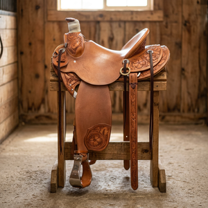 BS International NA94, Caja para Silla de Montar de Caballo de Madera Sostenible Personalizada, Estilo Europeo, Cuero Auténtico de Búfalo, Alfombras para Caballos Ingleses - Product Image 2