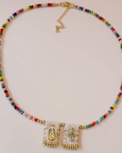 Collar <span class=keywords><strong>de</strong></span> cobre <span class=keywords><strong>de</strong></span> 18 quilates con colgante <span class=keywords><strong>de</strong></span> Cruz <span class=keywords><strong>de</strong></span> <span class=keywords><strong>La</strong></span> <span class=keywords><strong>Virgen</strong></span> María con cuentas <span class=keywords><strong>de</strong></span> colores hechas a mano para mujer - Product Image 3