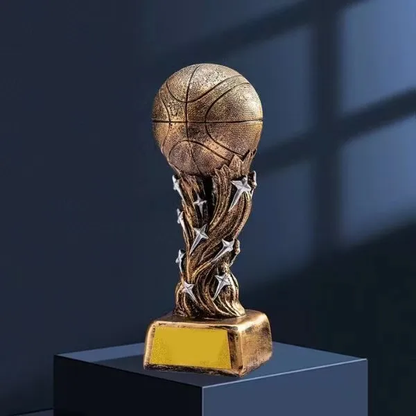 バスケットボールトロフィー賞家の装飾スポーツ人工YX置物スポーツ装飾競争のための売れ筋カスタムレジン