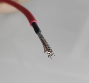 <span class=keywords><strong>Cable</strong></span> Fotovoltaico de CC de 4mm2 con Protección UV para Conexión de Paneles Solares PV1-F - Product Image 6