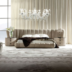 Cama tamaño king italiana de lujo, muebles de dormitorio minimalistas modernos con cabecero tapizado súper ancho - Product Image 2