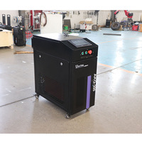 Meilleur prix 100W/200W Machine de nettoyage au laser à impulsion de fibre pour enlever l'huile de peinture de l'acier inoxydable et du métal en pierre de bois