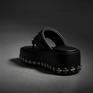 Sandali Gotici da Donna in PU con Logo Personalizzato, Plateau Alto e Borchie Metalliche Incrociate per Moda Y2K Dark - Product Image 5