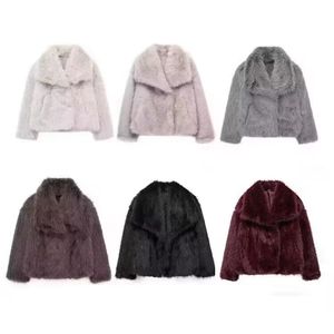 <span class=keywords><strong>Cappotto</strong></span> da Donna ZA Novità 2025 Stile Corto Effetto Pelliccia Sintetica Vintage a Maniche Lunghe con <span class=keywords><strong>Tasche</strong></span> Laterali Capispalla Femminile Chic - Product Image 1