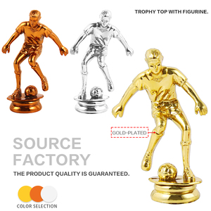 2024 último diseño trofeos de fútbol de plástico figura de jugador de fútbol para torneo de fútbol - Product Image 6
