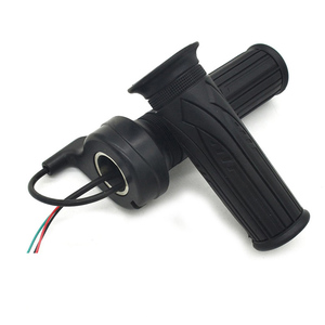Accélérateur à Poignée Tournante pour Vélo Électrique avec Clé et Guidon pour Pièces de Moto/Tricycle, Affichage LED 36 V/48 V/60 V/72 V - Product Image 3
