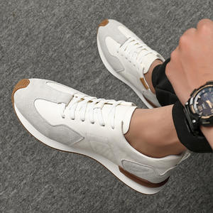 Scarpe sportive avanzate da uomo di alta qualità altezza della superficie aumentano scarpe personalizzate da corsa da esterno con suola spessa - Product Image 4