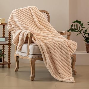Tùy Chỉnh Sọc Phong Cách Fluffy Minky Khác Ấm Áp Mềm Mại Hai Lớp Bán Buôn Giường Sang Trọng Sang Trọng Thỏ Giả Lông Thú Chăn Ném - Product Image 6