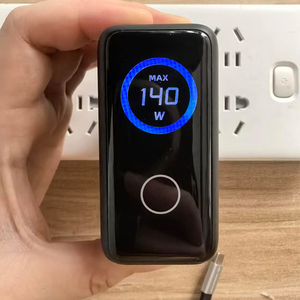 <span class=keywords><strong>Chargeur</strong></span> GaN 140W PD3.1 à charge rapide <span class=keywords><strong>avec</strong></span> 4 ports USB-C/A, écran intelligent AI pour téléphones, tablettes et ordinateurs portables - Product Image 1