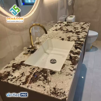 Ensemble de meubles de salle de bain OEM moderne en bois massif avec double vasque, robinet, miroir étanche, égouttoir en cuivre, fixation murale, pour chambre et entrepôt
