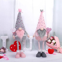 Gnomes en peluche Lucky Valentine, couple de 2 pièces, jouet elfe lumineux tenant un cœur pour un foyer douillet