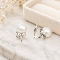 Produit Tendance 2026 : Boucles d'oreilles à clip sans perçage pour femmes, boucles d'oreilles en perles, vente en gros, bijoux en laiton