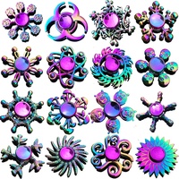 Venta al por mayor de Fidget Spinners clásicos coloridos para aliviar el estrés, con formas de escudo, noria, medalla y pistola, unisex, para mayores de 14 años.