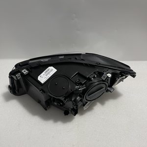 Faro Delantero Bi-Xenón Izquierdo y Derecho OEM 63117271911 63117271912 Usado, Sin AFS, para <span class=keywords><strong>BMW</strong></span> Serie 5 F10 F18 2014 <span class=keywords><strong>2015</strong></span> 2016 LCI - Product Image 4