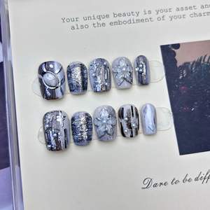 Lot de 10 faux ongles en gel peints à la main, magnifiques ongles acryliques de luxe faits à la main, à presser, de haute qualité - Product Image 4