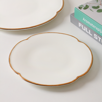 Assiettes en Porcelaine Écologiques de Style Moderne, Lot de 2, en Céramique de Haute Qualité, Assiettes Blanches en Porcelaine Fine pour Usage en Restaurant