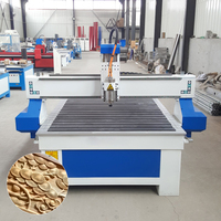 Máquina Fresadora de Madera de Alto Rendimiento con Stock Limitado, 1300x2500mm, para Grabado de Puertas de Madera y Fabricación de Letreros