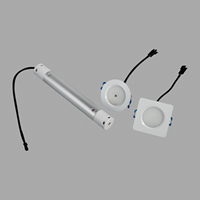 Projecteur LED d'urgence non alimenté 3W haute puissance avec batterie Li-ion rechargeable et option de test automatique disponible
