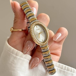 <span class=keywords><strong>Montre</strong></span> élégante pour femmes, vintage, petit cadran ovale, bicolore, plaqué or et argent, mouvement japonais, tendance, élégante, quartz - Product Image 5