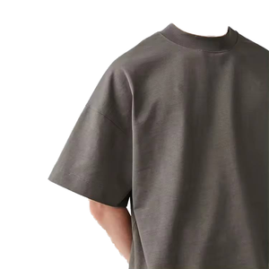 เสื้อยืดครอปทรงบ็อกซี่สำหรับผู้ชาย ปรับแต่งได้ 100% ผ้าฝ้าย ทรงไหล่ตก ลายเรียบ สไตล์ลำลอง ความยาวครอป ผ้าถัก - Product Image 4