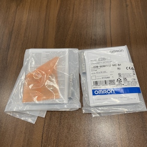 E2B-S08KS02-MC-C1 Высокоточный Индуктивный бесконтактный датчик 2 мм <span class=keywords><strong>PNP</strong></span> выходной переключатель для промышленного оборудования - Product Image 3