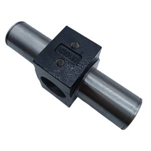 Cylindre hydraulique intermédiaire Doosan Daewoo à arbre transversal A20116231 en acier à double action pour chariot élévateur D30G D30S D30F - Product Image 5