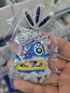 Iced Out Cartoon TS Micro ajuste diamante Jesús colgante rodio chapado en oro CZ joyería de moda Punk Collar para hombres - Product Image 3