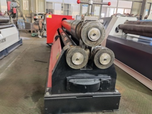 Machine à rouler des plaques en acier, rouleuse à 3 rouleaux - Product Image 2