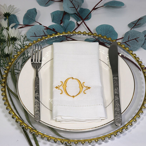 Serviettes en lin beige brodées modernes faites à la main faciles d'entretien 100% lin durable pour une utilisation de table à la maison ou en avion - Product Image 1