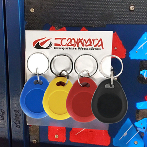 <span class=keywords><strong>Directo</strong></span> de fábrica 125KHz RFID Key Fob Tarjetas de control de acceso de proximidad Keycards con T5577 y 1K Chips para aplicaciones de pago de hotel - Product Image 5