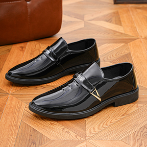 Chaussures habillées tendance en cuir PU pour hommes grandes tailles, brillantes, décontractées, à enfiler, à bout pointu, polyvalentes pour jeunes - Product Image 4