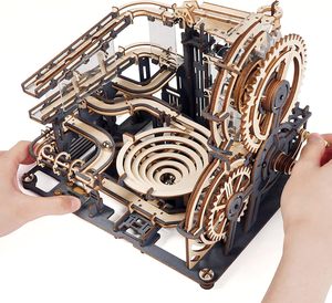 Kit de Construcción de Pistas de Canicas 3D de Madera para Niños, Juguete DIY para Aficionados - Temática de Puerto Espacial de Canicas, Dificultad 3 Estrellas - Product Image 1