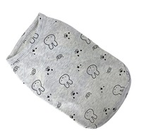 Vêtement personnalisé pour chiot, gilet pour chien, imprimé lapin de dessin animé, vêtements pour animaux de compagnie, haut léger pour chiot pour la promenade et les séances photo d'animaux