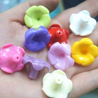 YIREPIN Nouvelle Collection Breloques Hawaïennes Fleur de Puakenikeni en Résine, Poudre de Corail, Perles Ivoire Puakenikeni pour la Confection de Lei de Sac à Main / Lei de Voiture